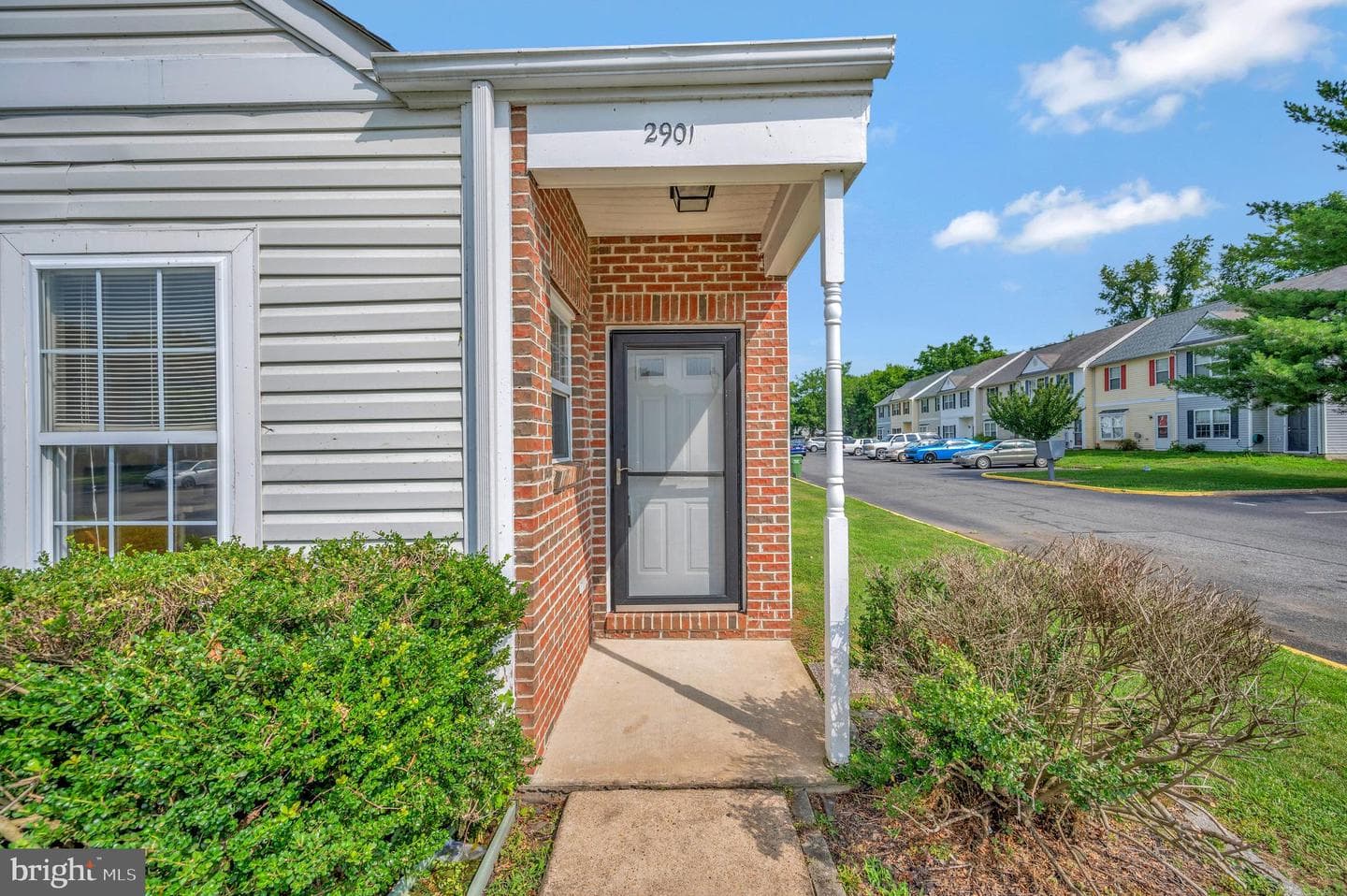 2901 Broyhill Court photo 2