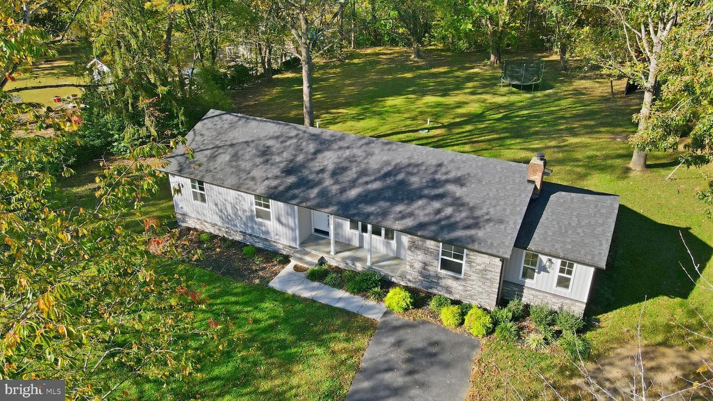 8012 Flippo Drive photo 35