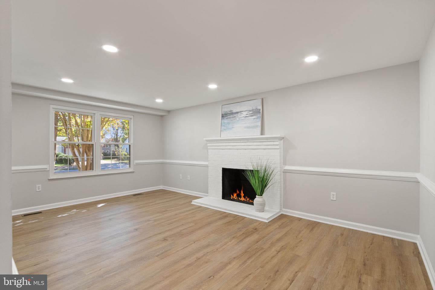 11708 Eisenhower Lane photo 15