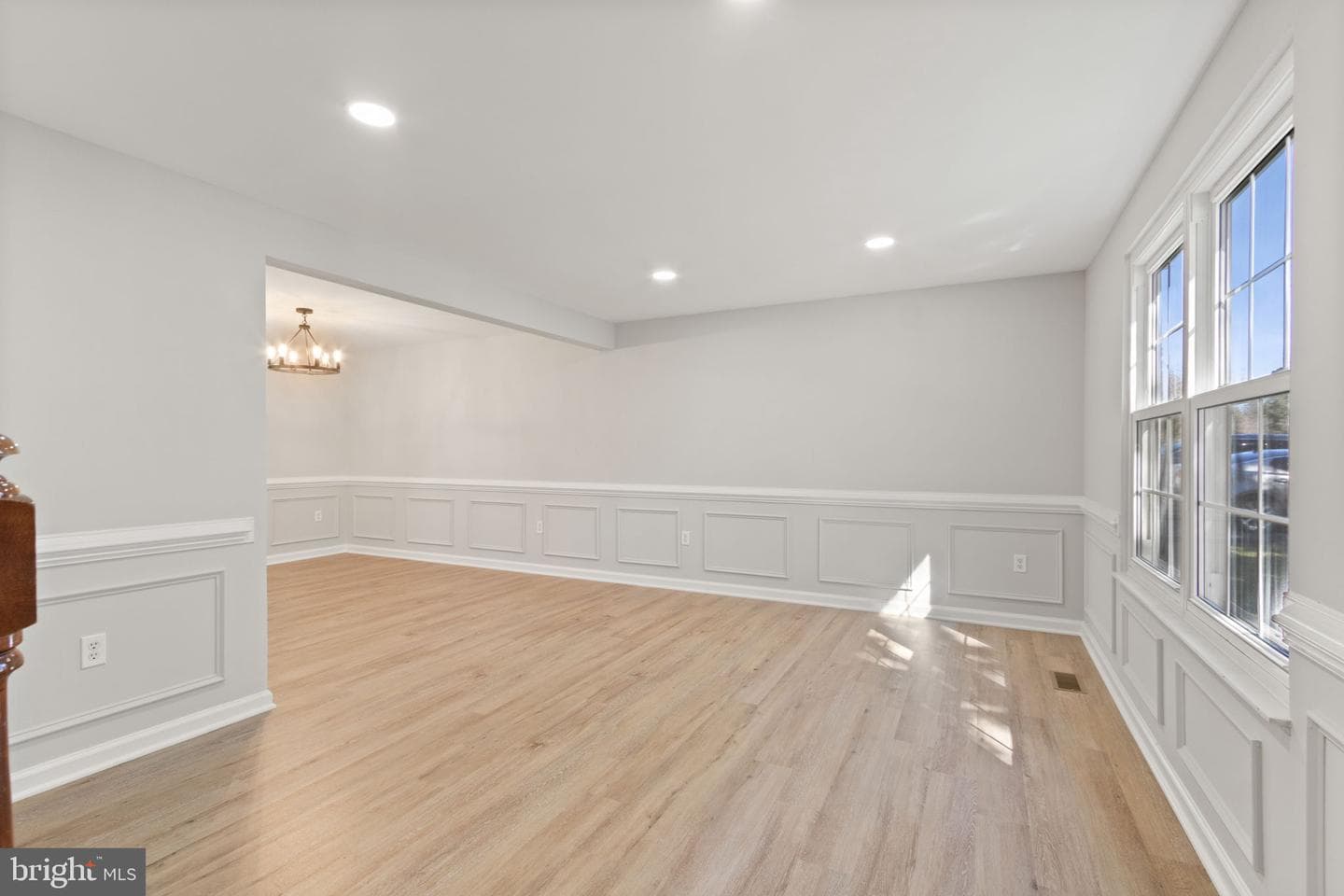 11708 Eisenhower Lane photo 7