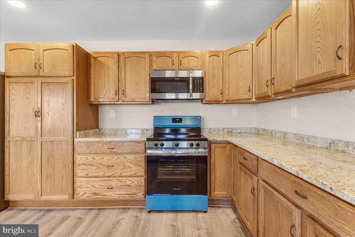 3903 Swanson Court photo 10