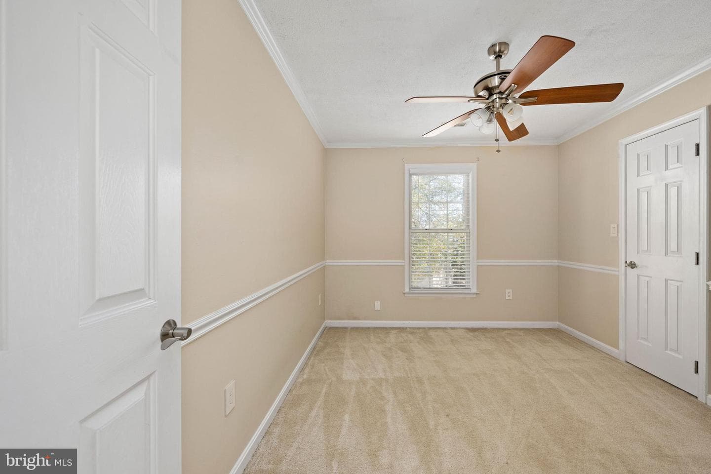 10127 Sharon Springs Drive photo 32