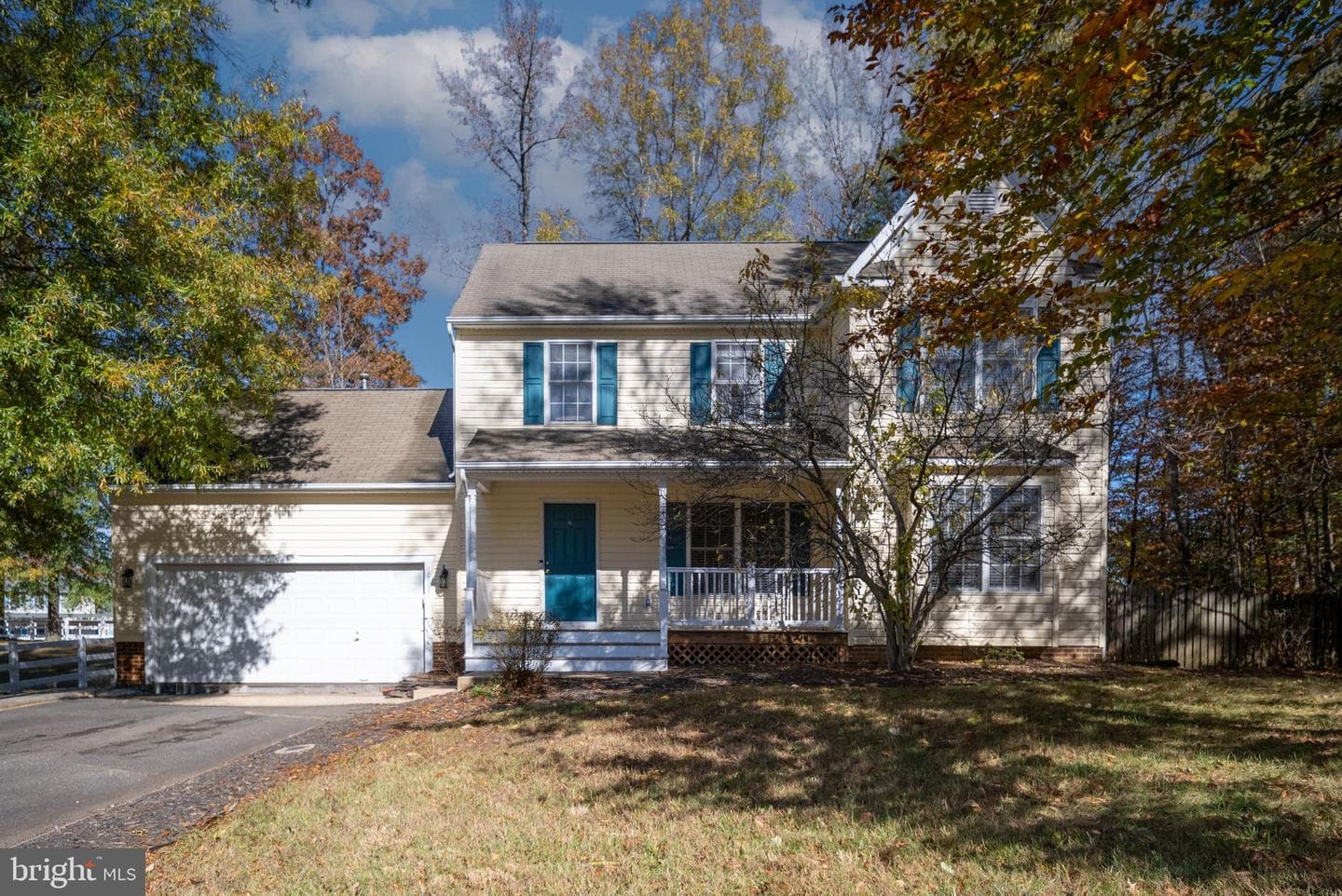 10127 Sharon Springs Drive photo 4