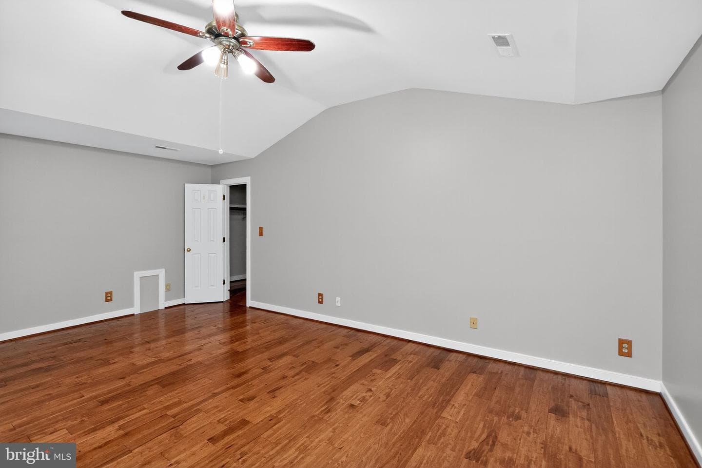 11002 Old Brook Road photo 16