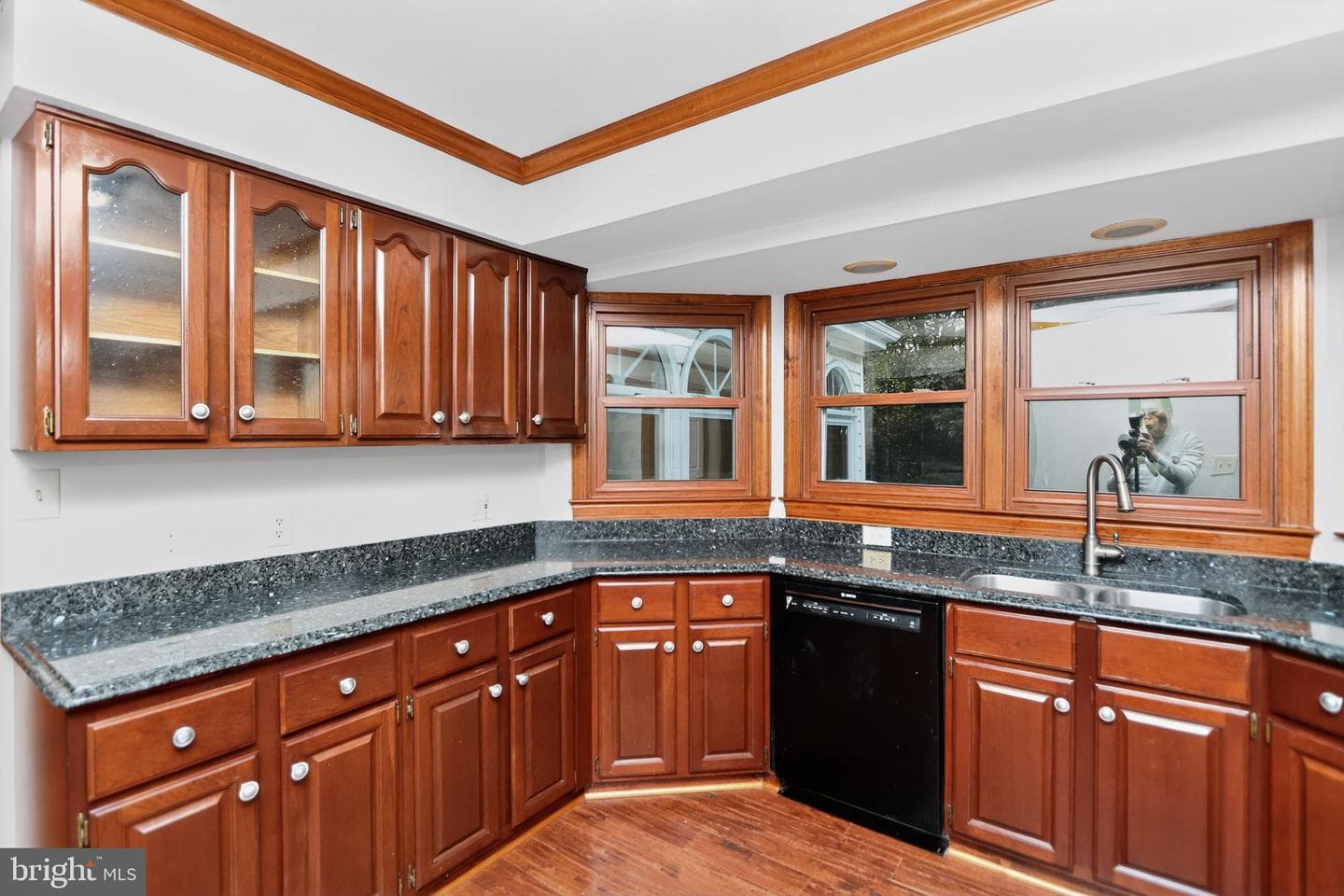 11002 Old Brook Road photo 4
