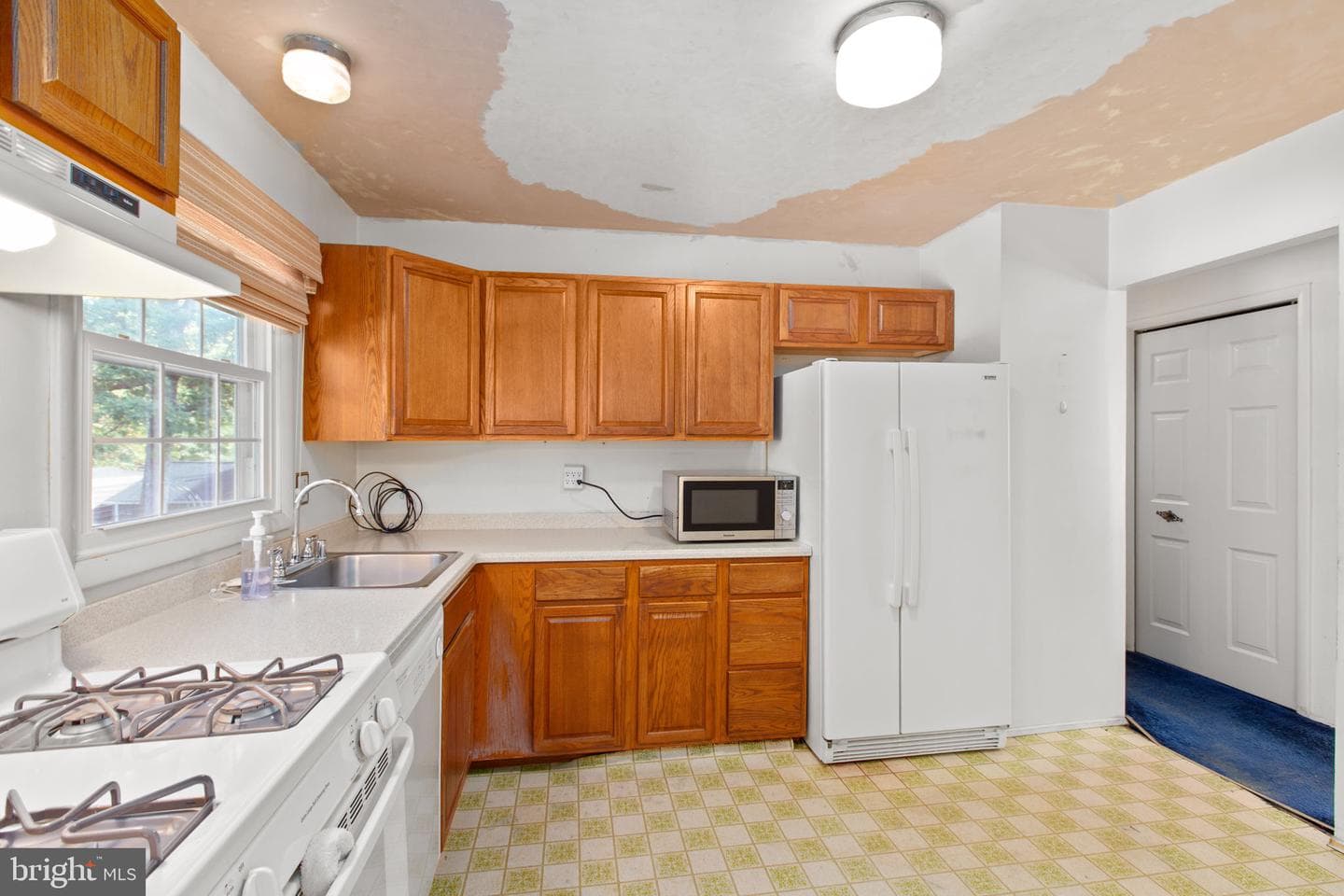 3517 Waverly Drive photo 4