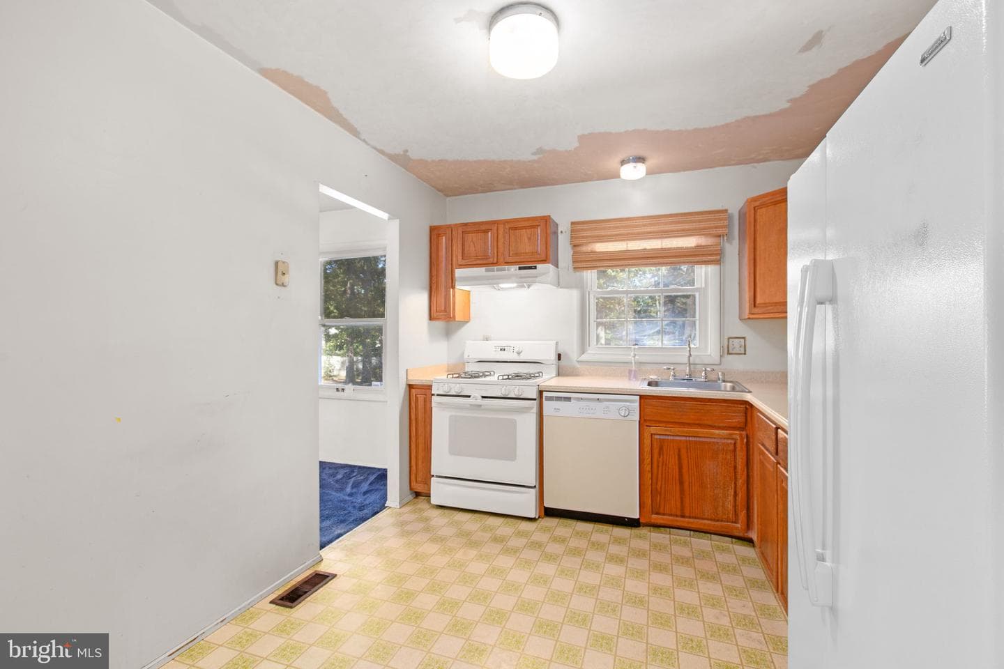 3517 Waverly Drive photo 5