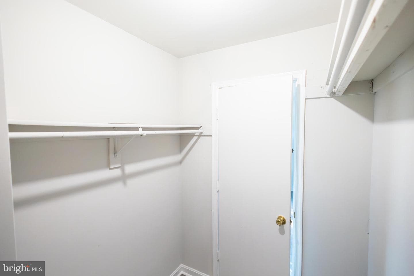 5810 Cascade Drive photo 22