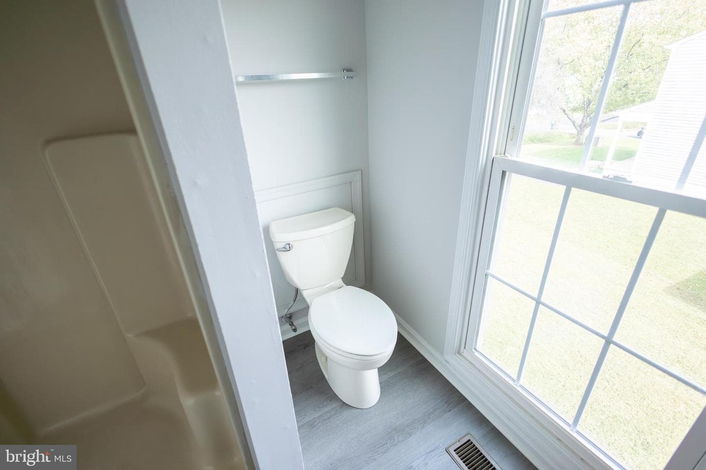 5810 Cascade Drive photo 23