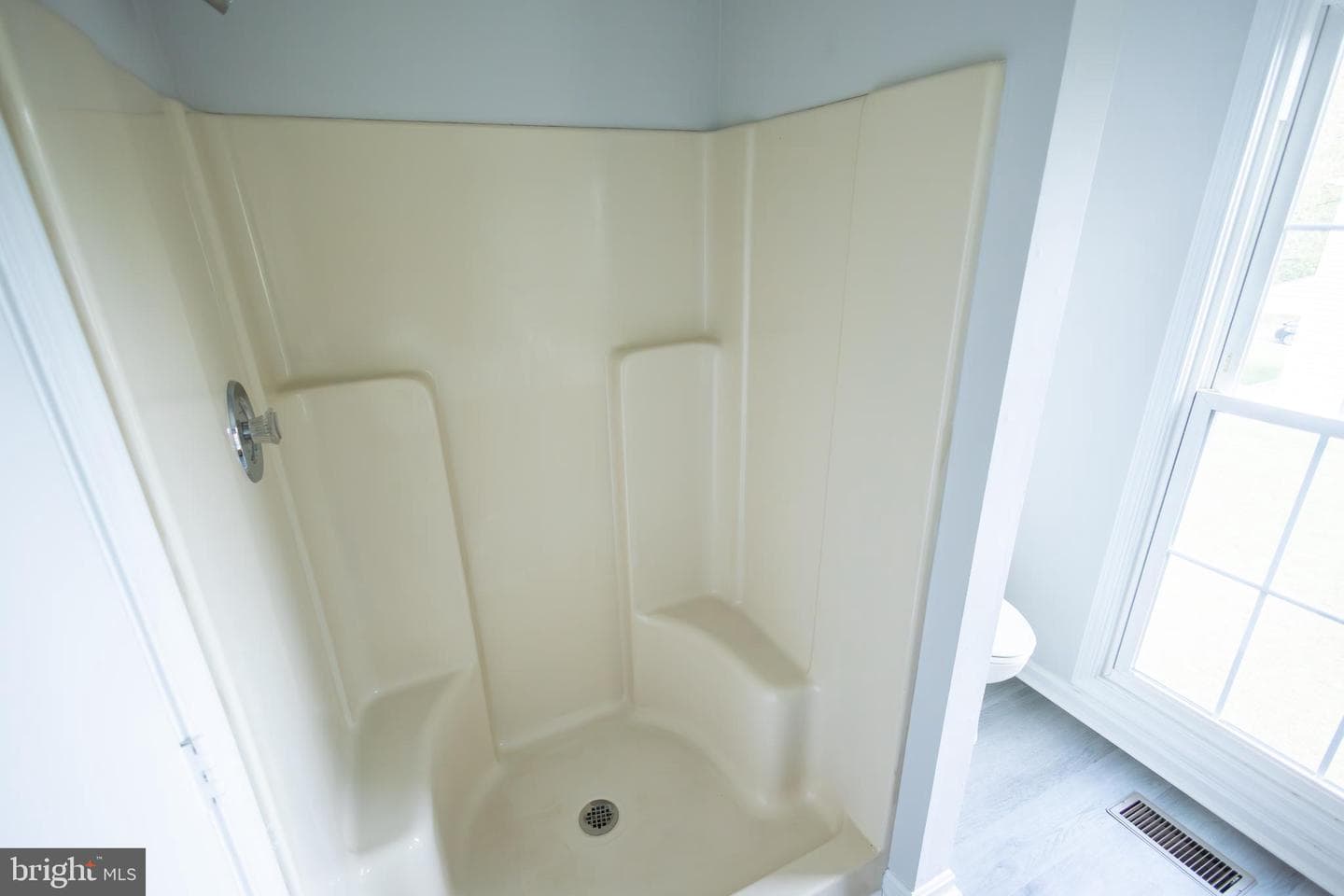 5810 Cascade Drive photo 26
