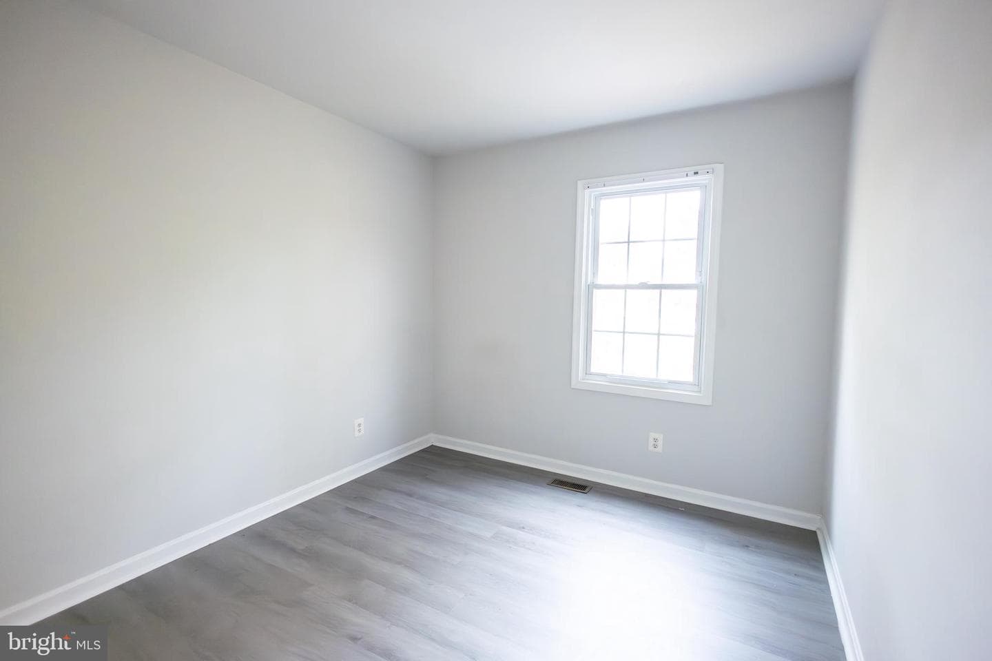 5810 Cascade Drive photo 33