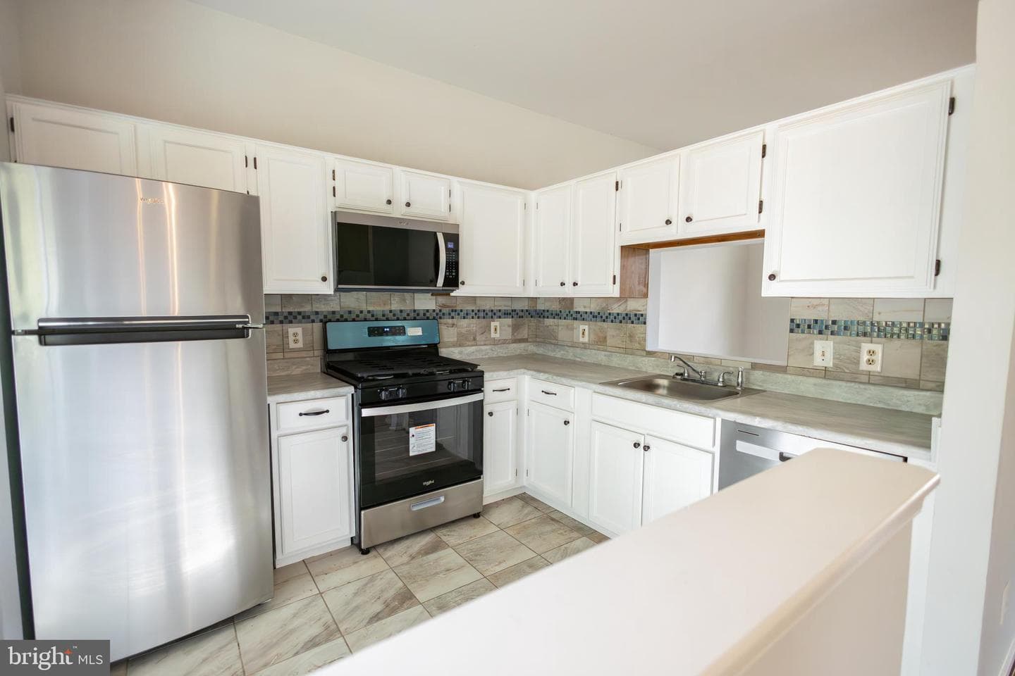 5810 Cascade Drive photo 8