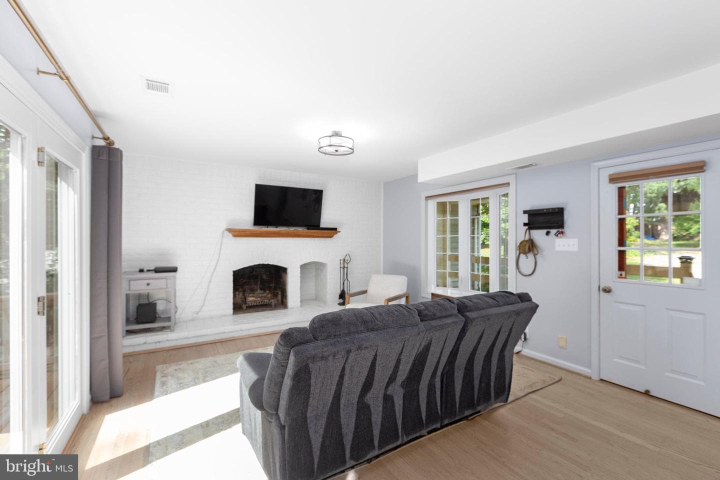 1550 Clover Drive photo 15
