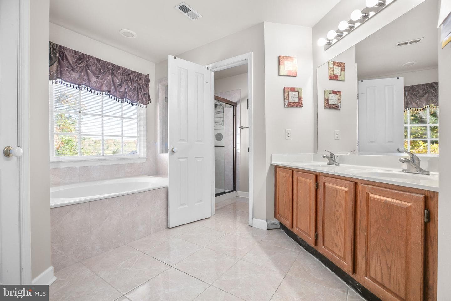 11801 Gardenia Drive photo 31