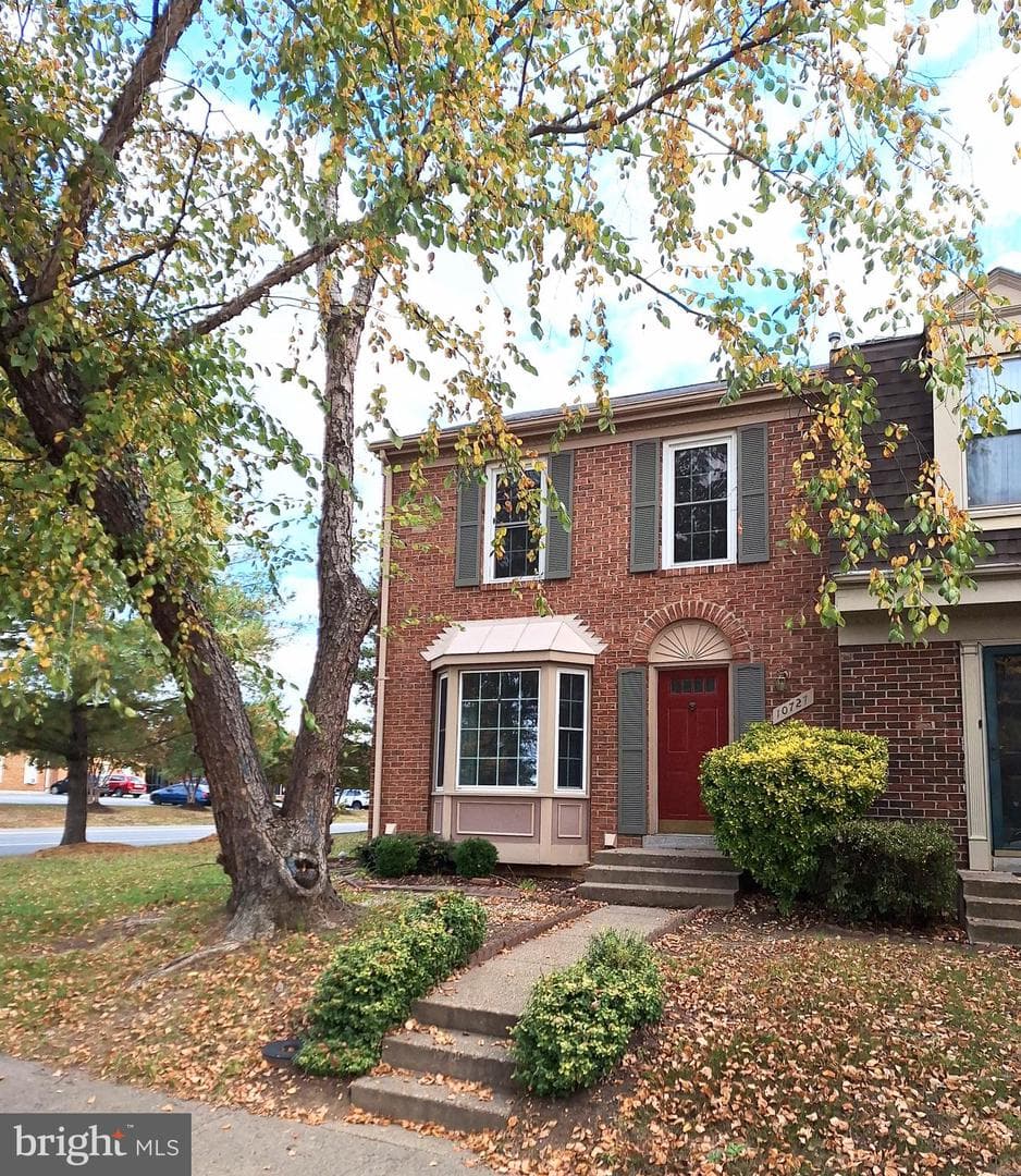 10727 Gideon Court photo 4