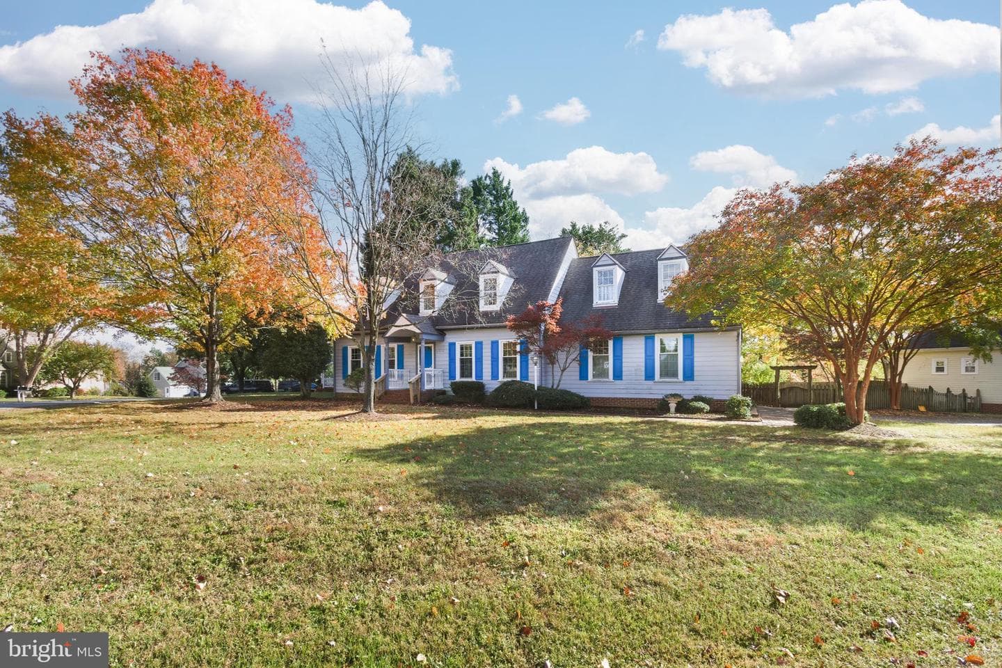 6104 Patrician Court photo 2