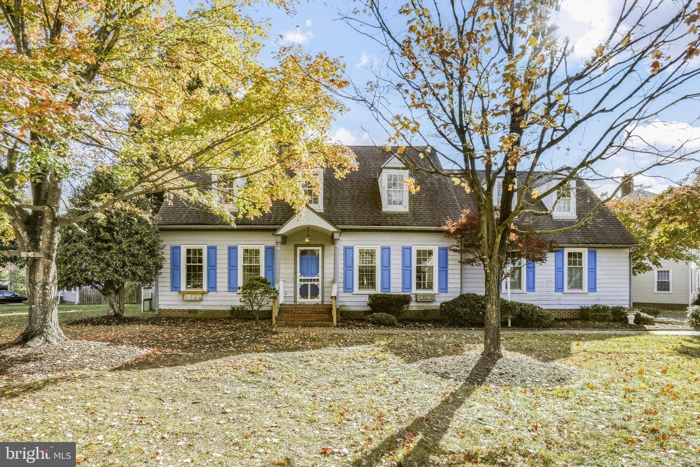 6104 Patrician Court photo 3