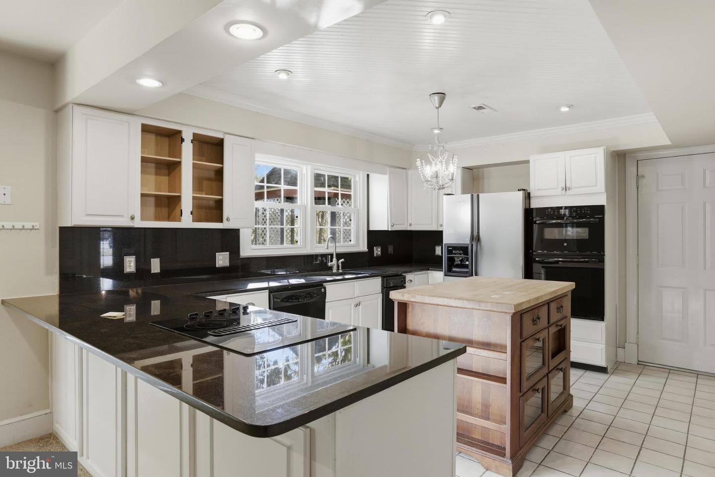 6104 Patrician Court photo 7