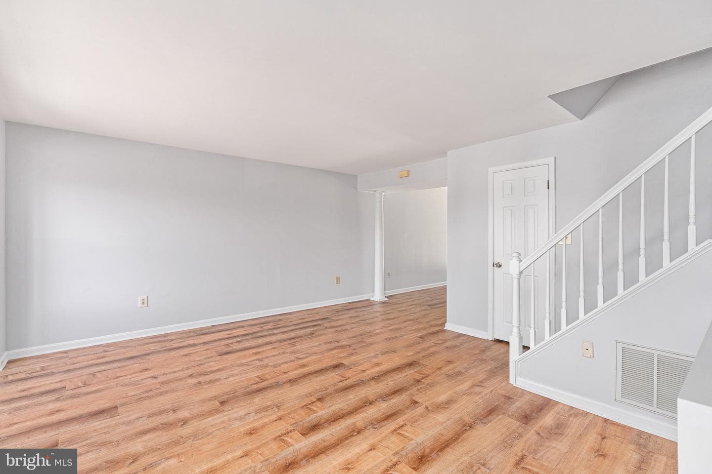 11209 Kings Crest Court photo 18