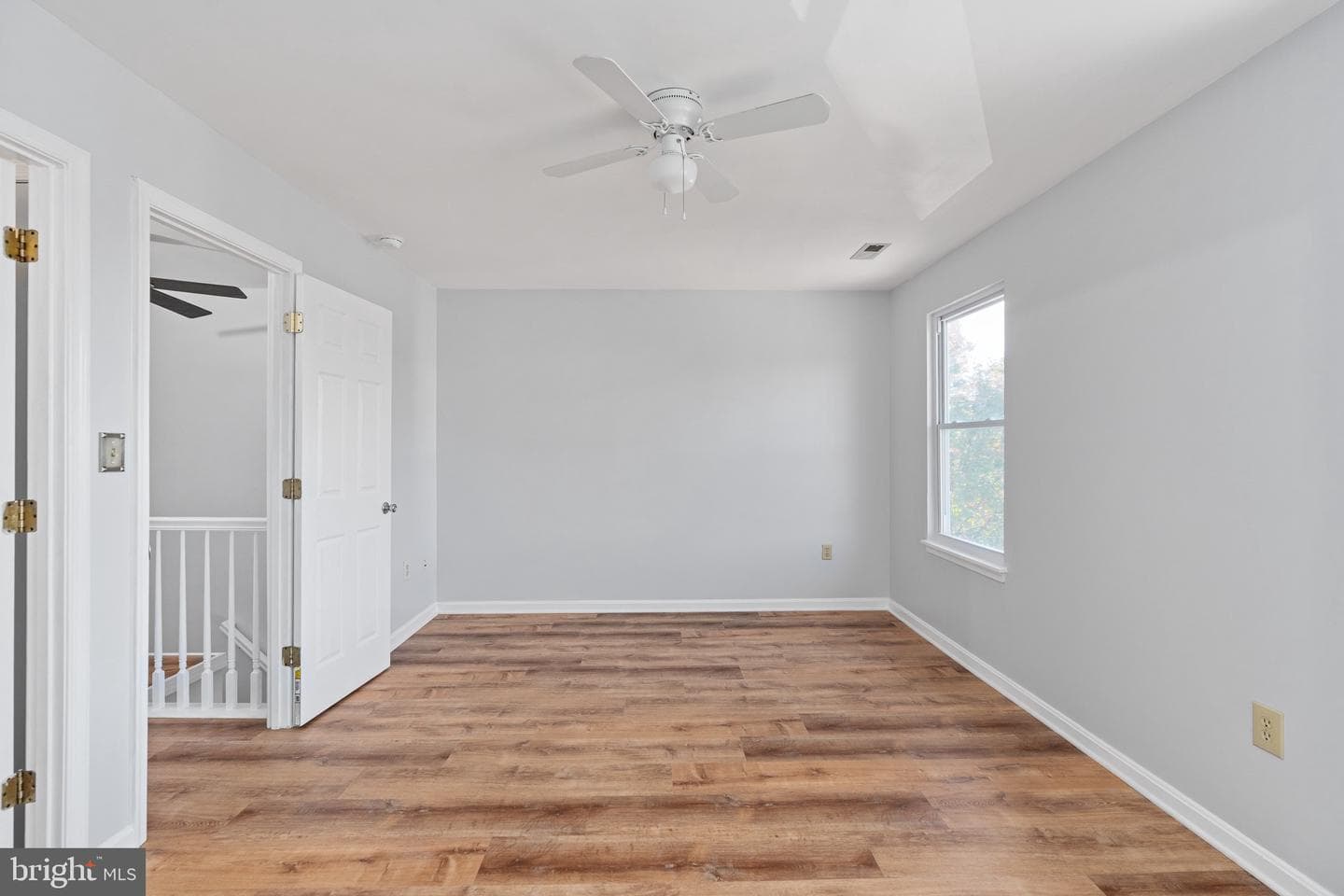 11209 Kings Crest Court photo 36