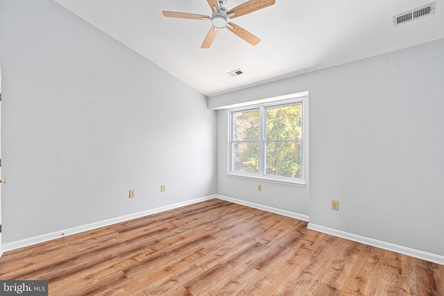 11209 Kings Crest Court photo 39