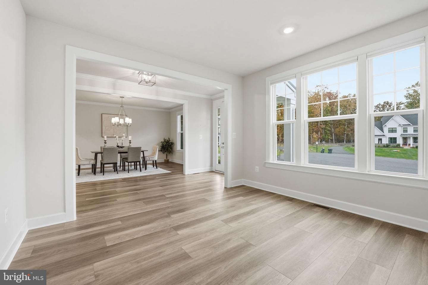 10914 Canterbury Court photo 8