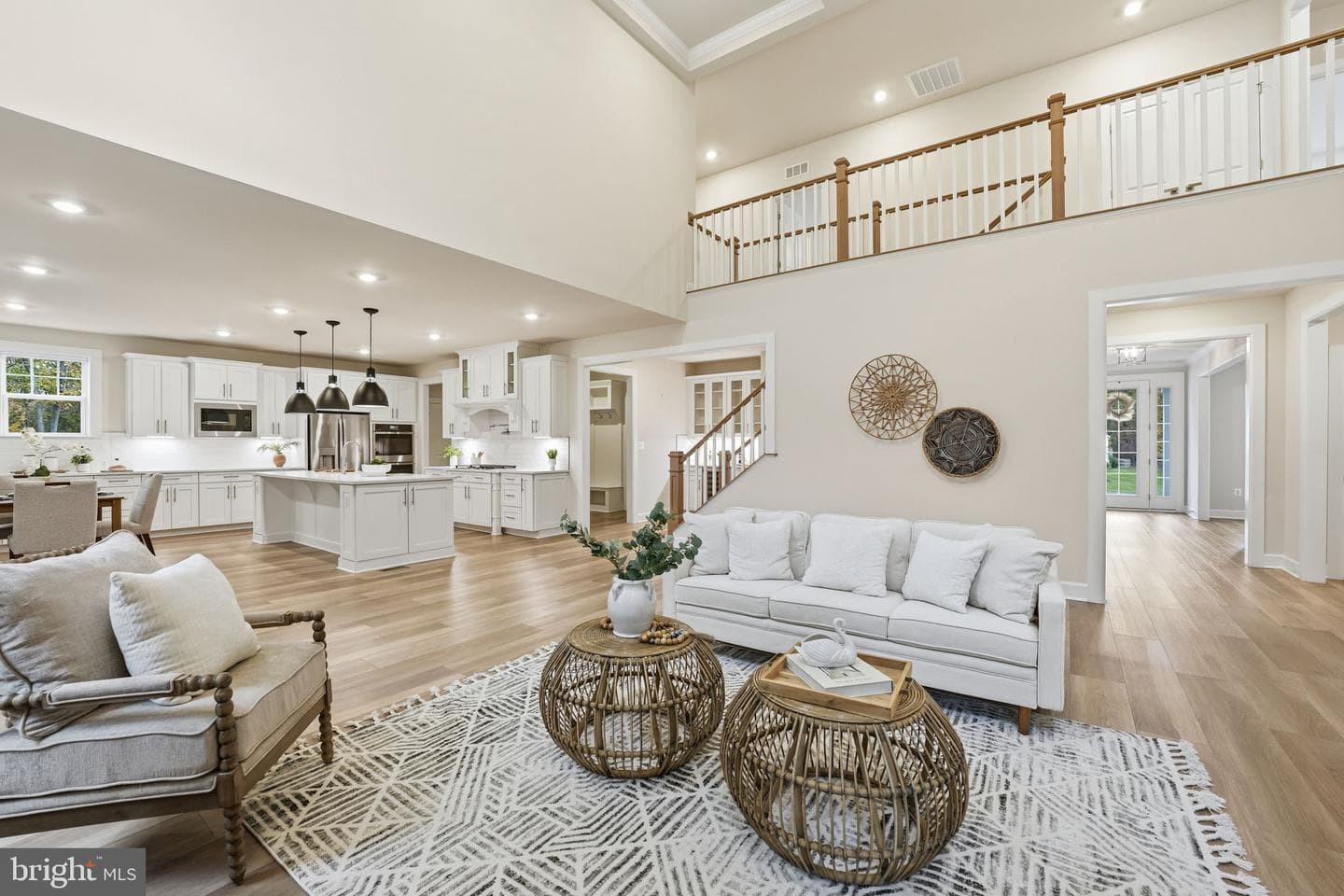 10914 Canterbury Court photo 9