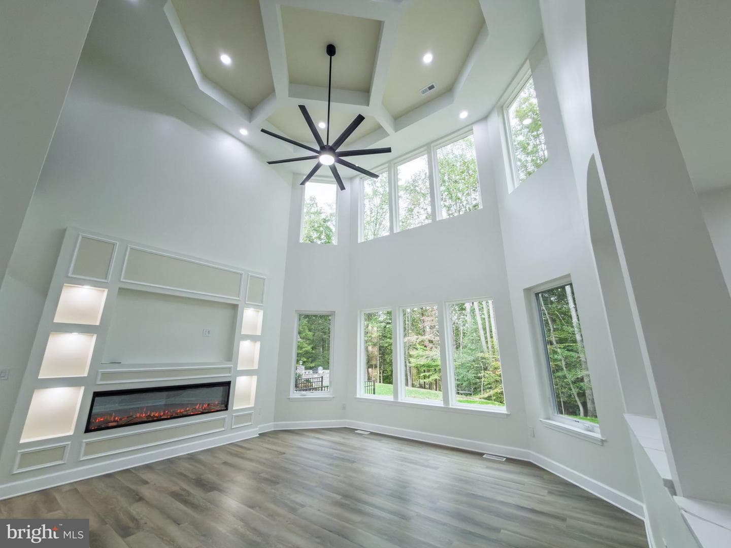 10401 Laurel Ridge Way photo 2