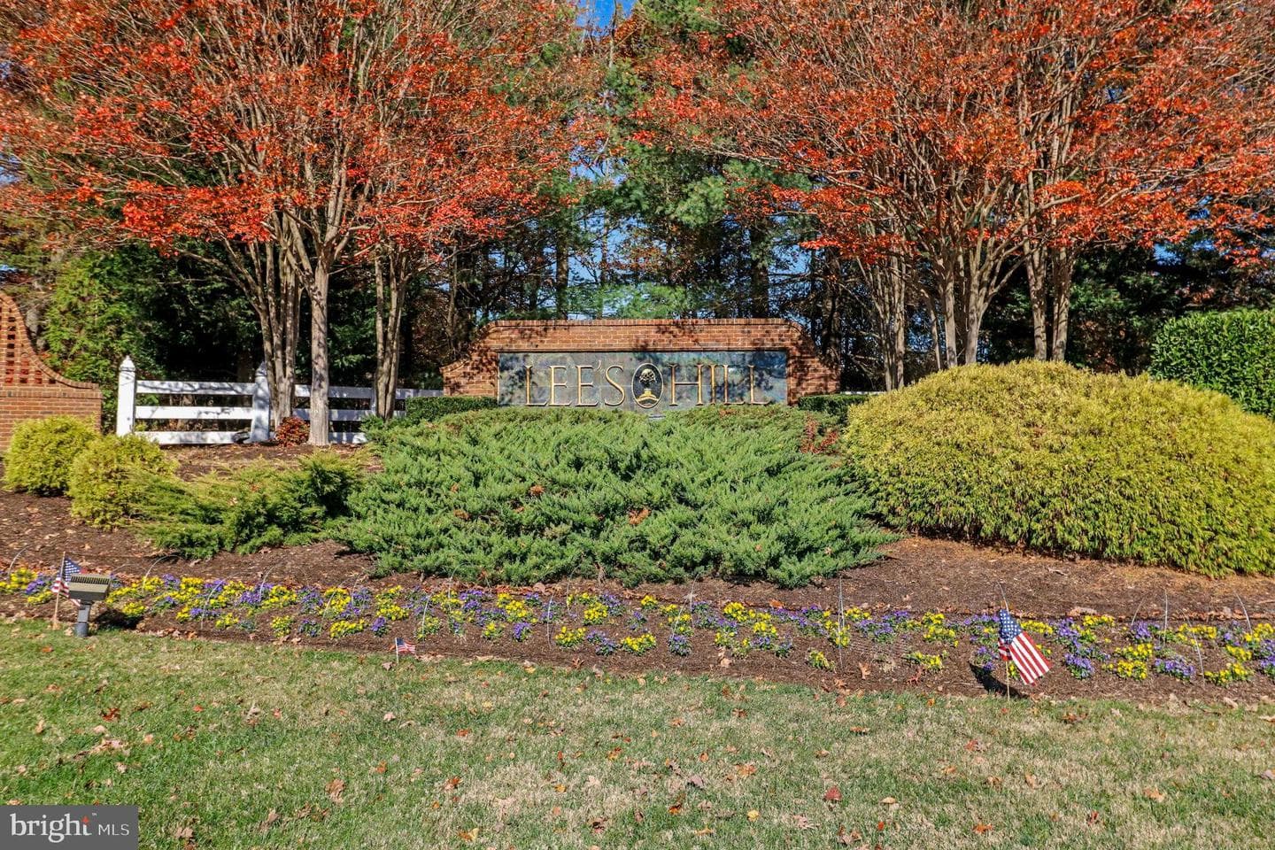 4402 Cider Barrel Court photo 2