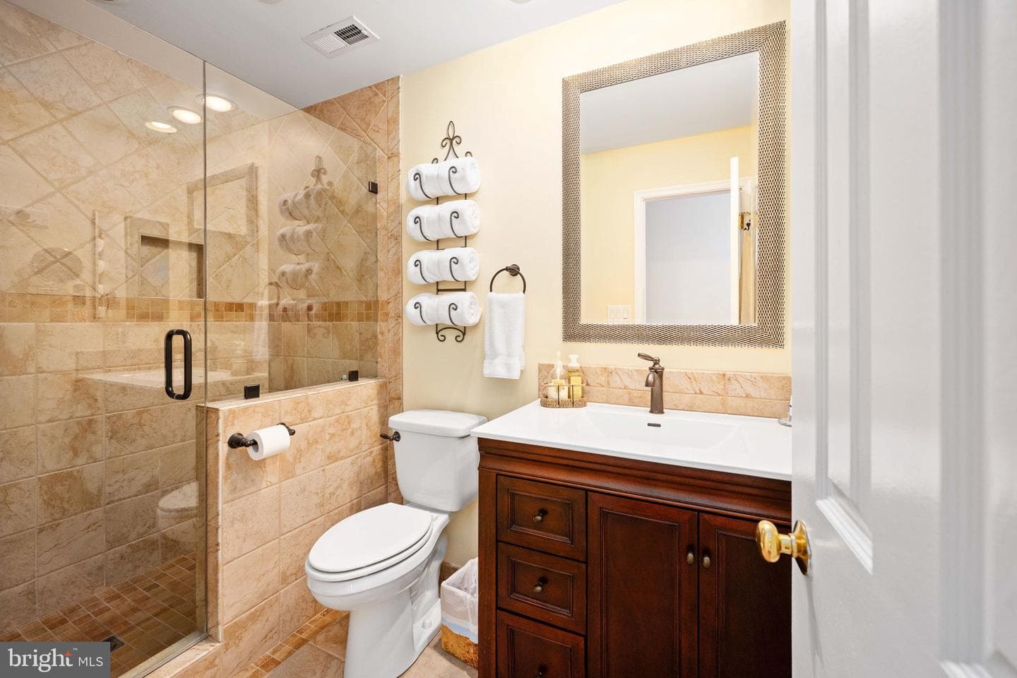 404 Whitecliff Drive photo 39