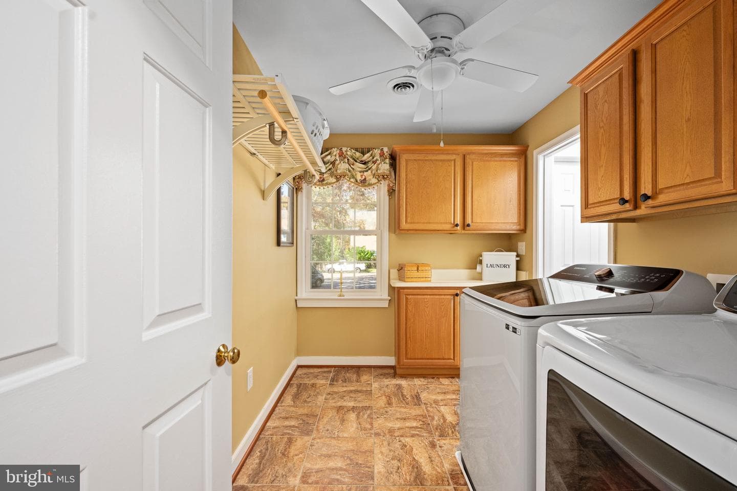 404 Whitecliff Drive photo 45