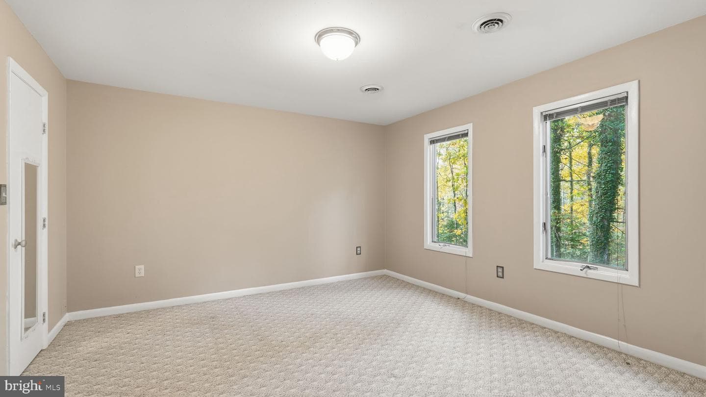 8805 Pepperidge Drive photo 36