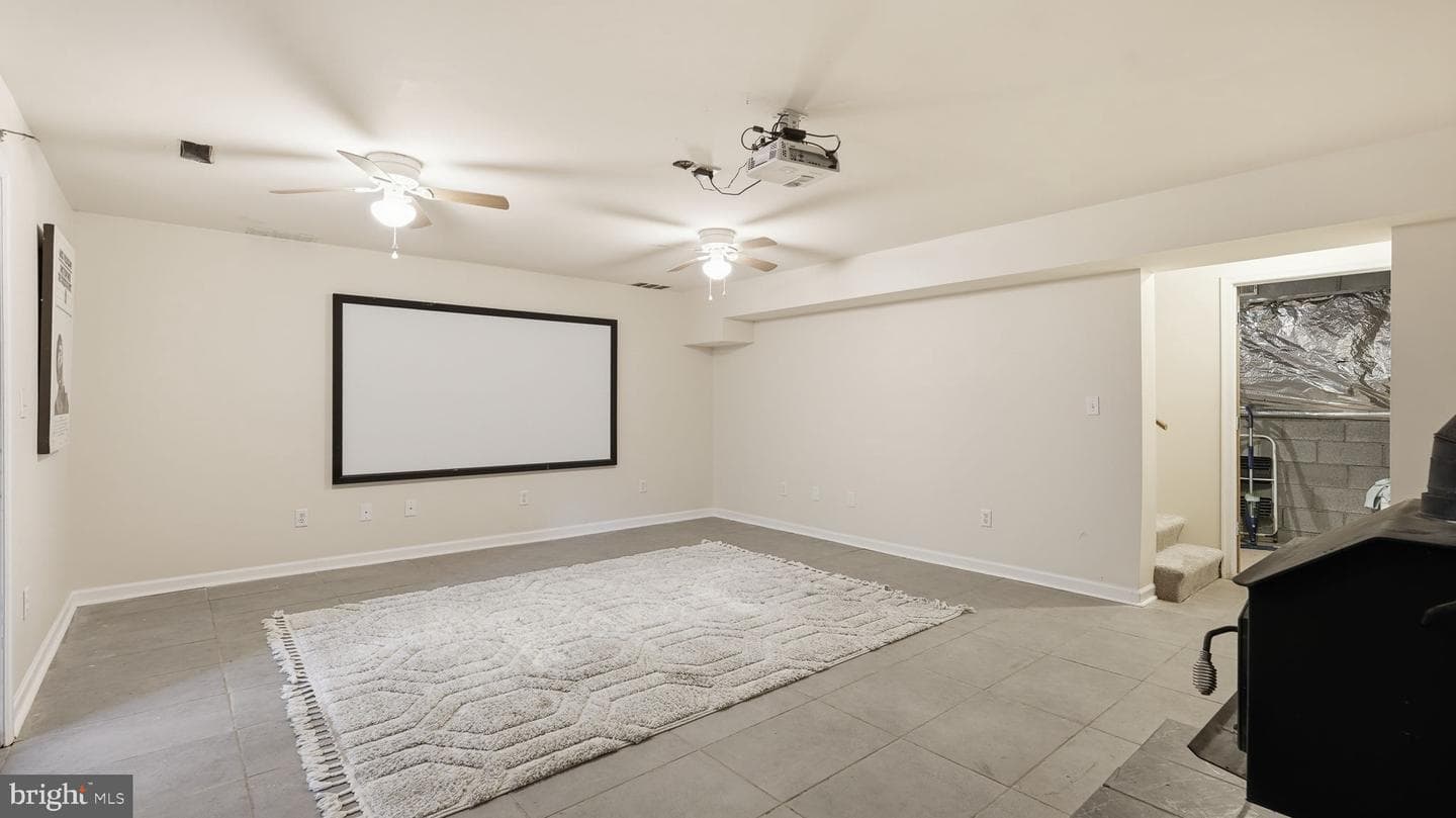 8805 Pepperidge Drive photo 46