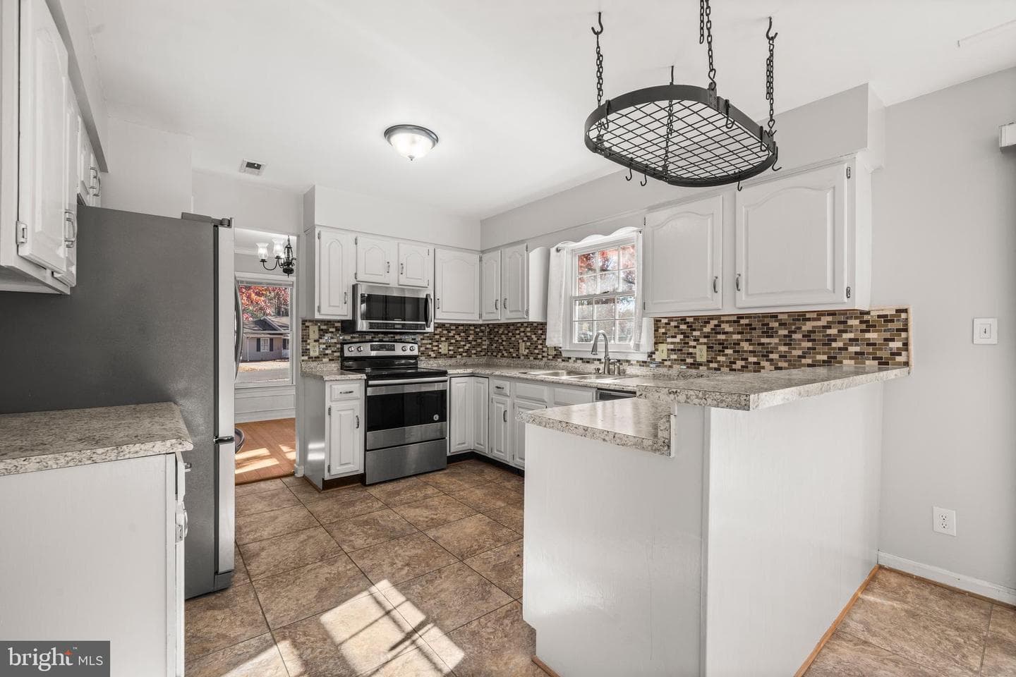 10712 S Jamie Place photo 6