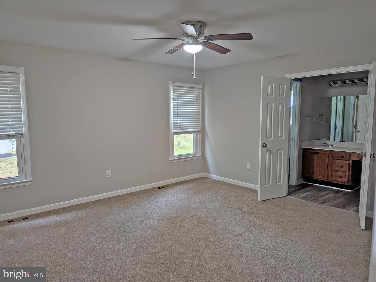 6501 Royal Oaks Drive photo 26