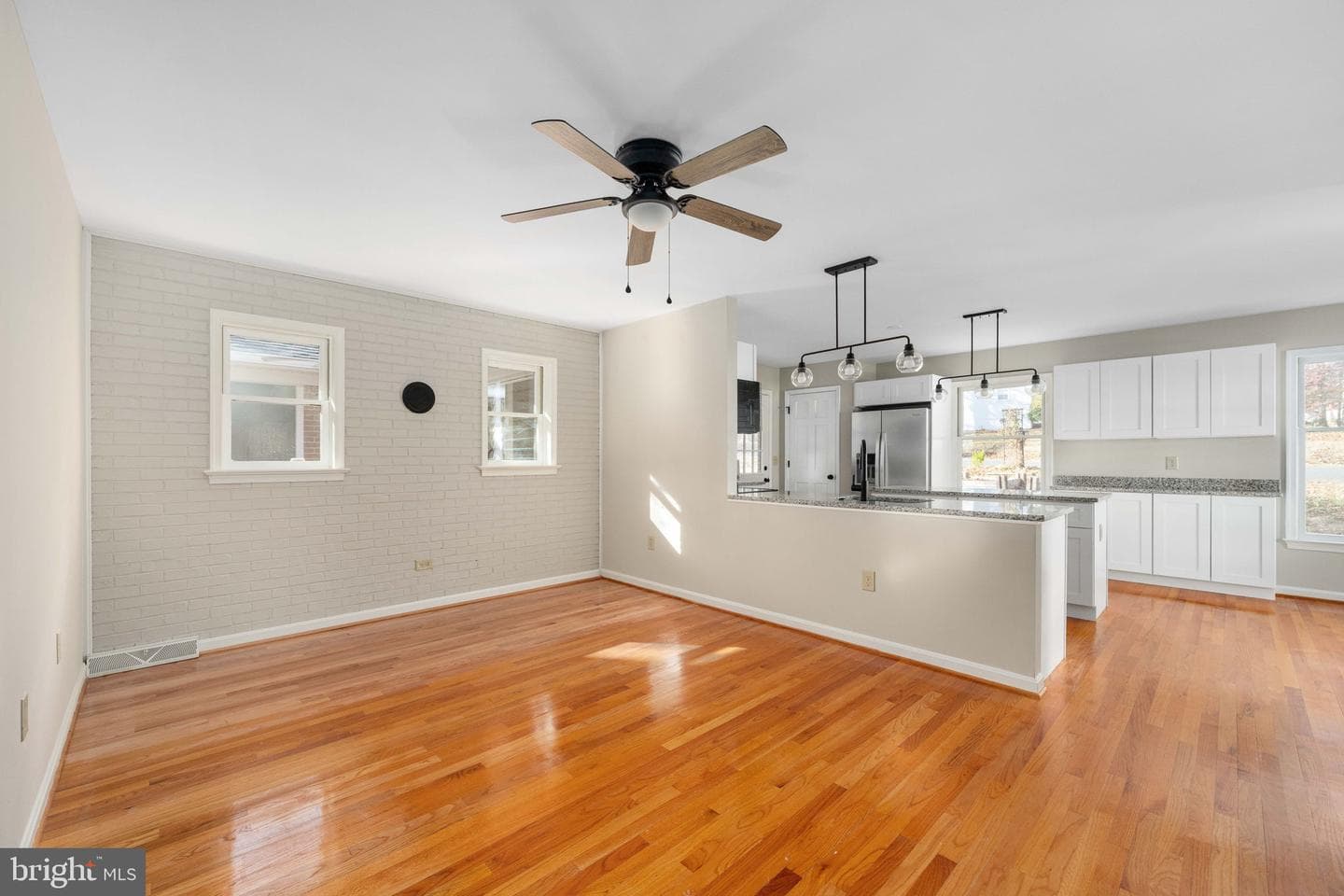 408 Mahogany Lane photo 15