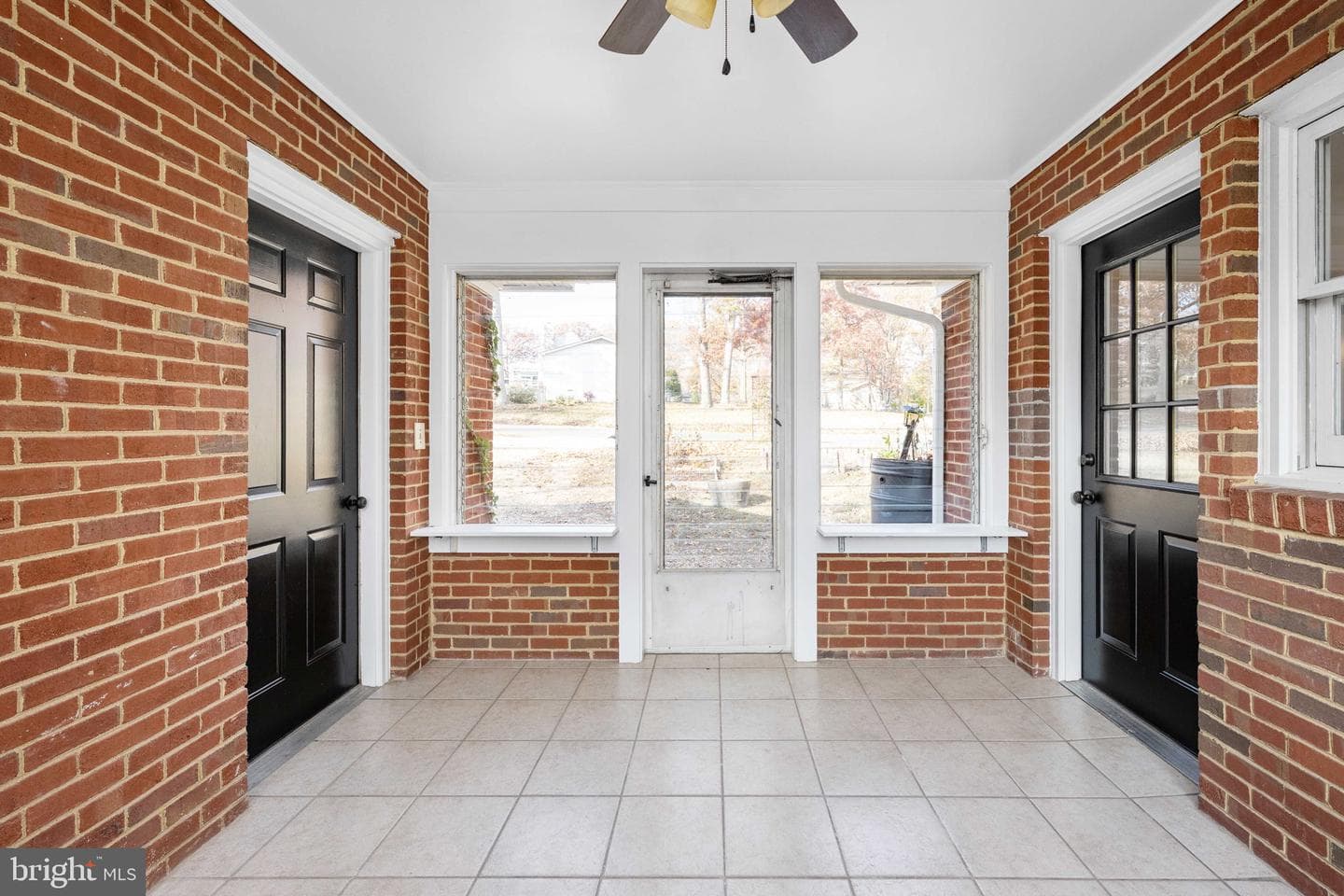 408 Mahogany Lane photo 29