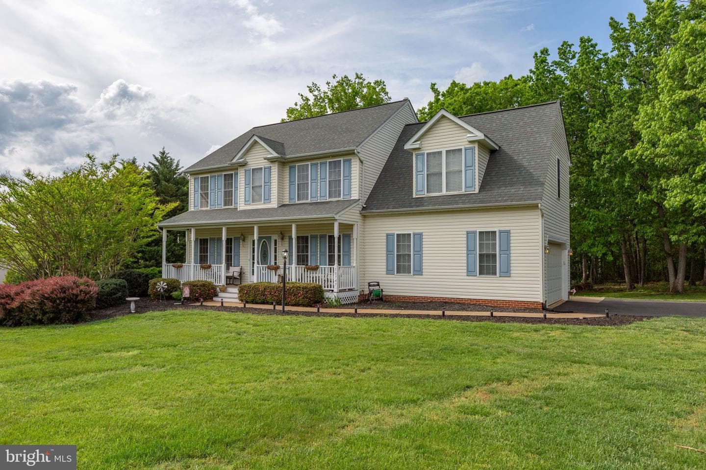 10747 Greenbriar Lane photo 1