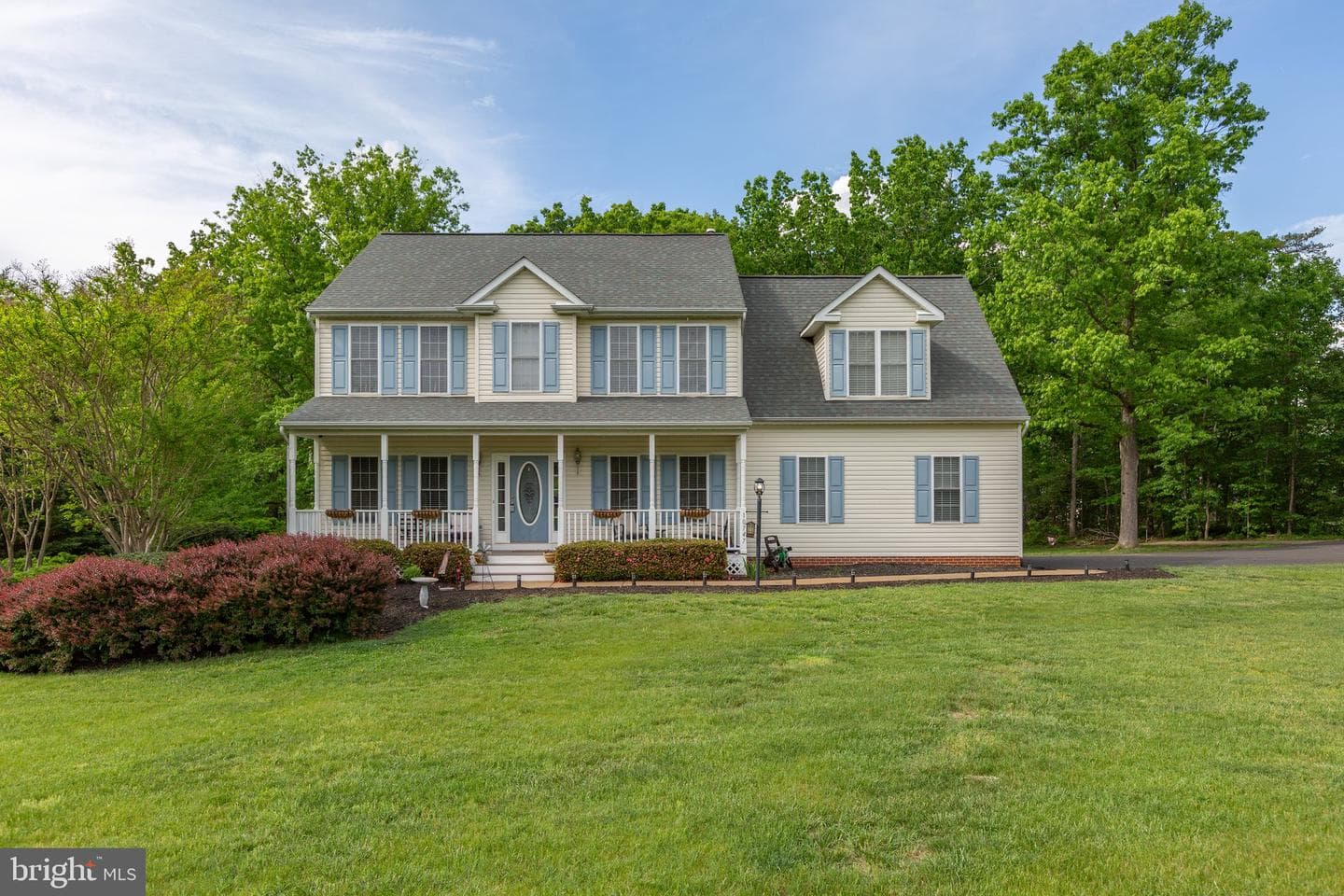 10747 Greenbriar Lane photo 4