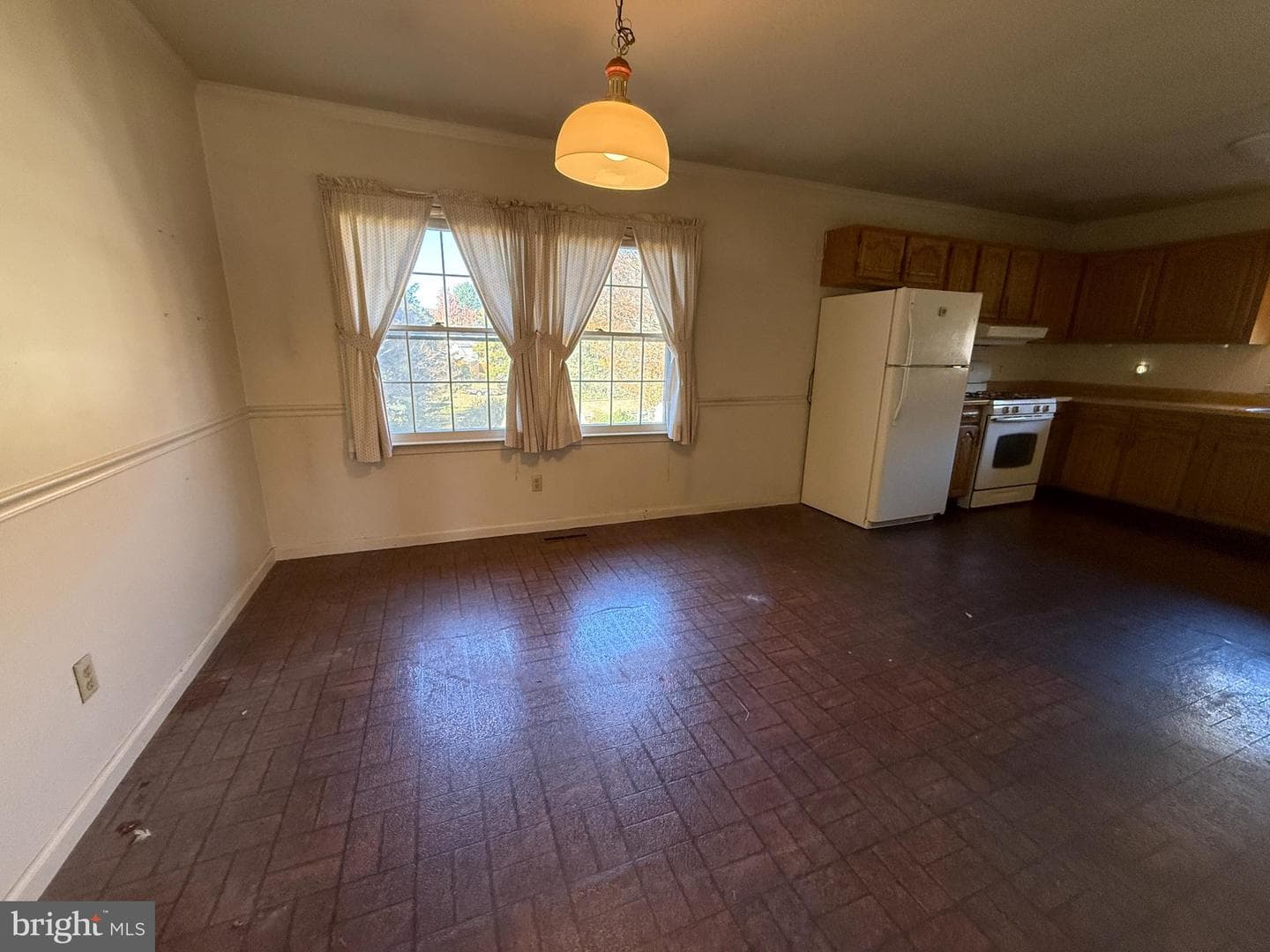 309 Laurel Avenue photo 5