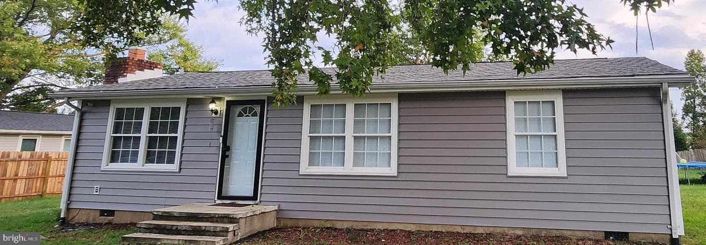 228 Three Cedars Lane photo 2