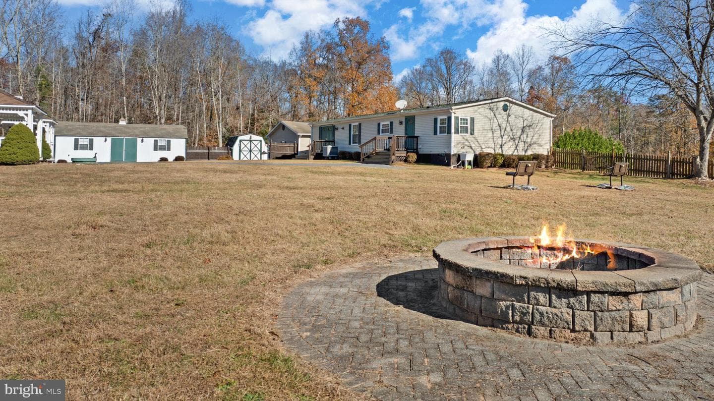 3100 Danbury Circle photo 44