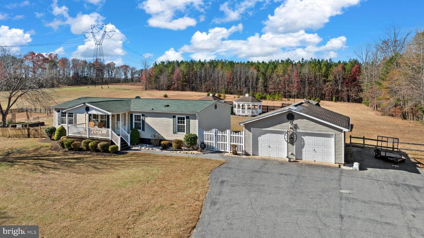 3100 Danbury Circle photo 70