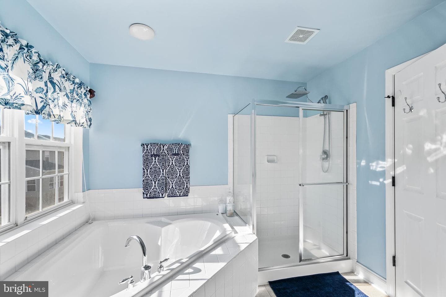 9314 Birch Cliff Drive photo 35