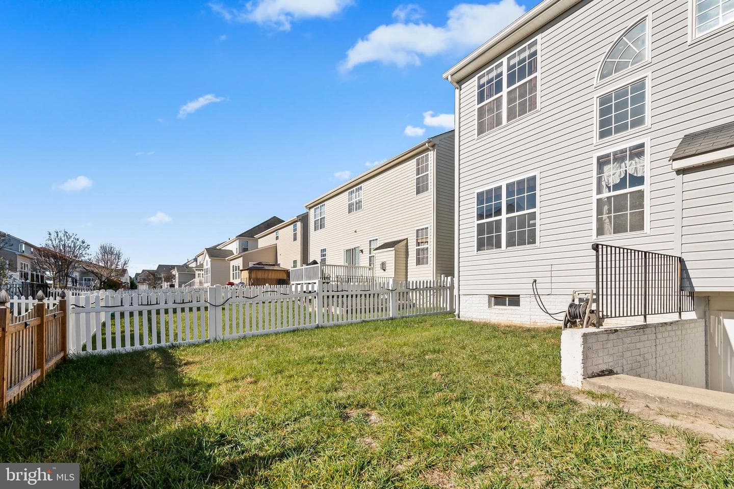 9314 Birch Cliff Drive photo 41