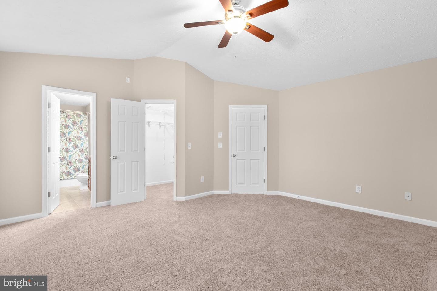 10421 Chesterwood Drive photo 16