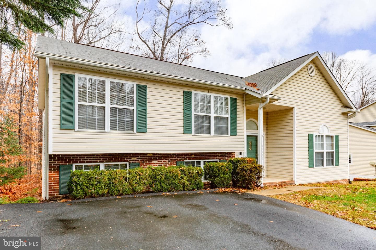 10421 Chesterwood Drive photo 2