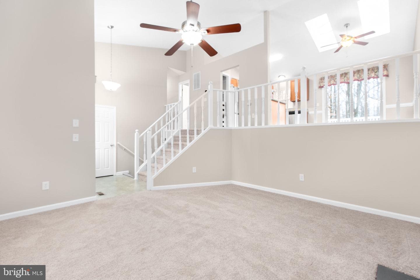 10421 Chesterwood Drive photo 4