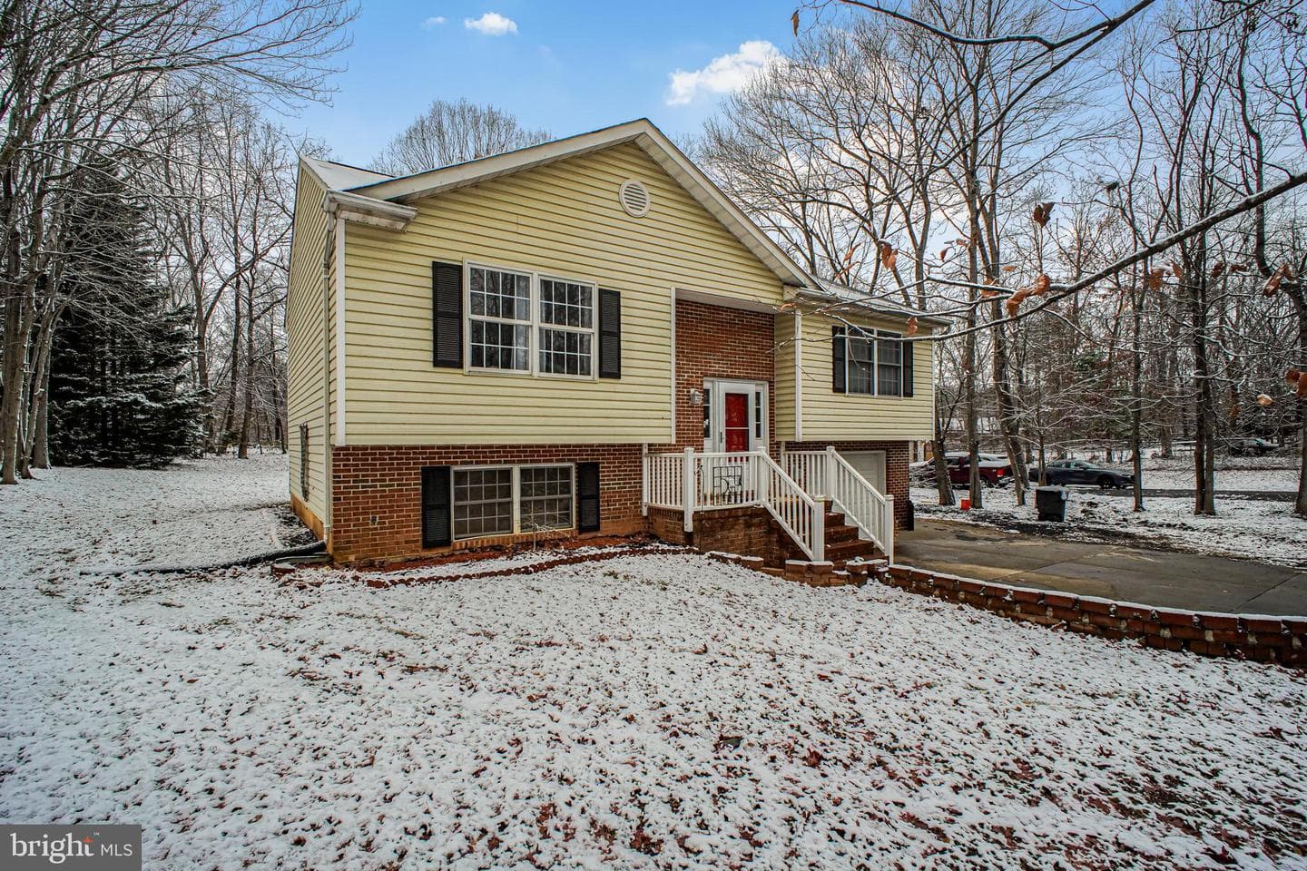 12502 Warren Lane photo 2