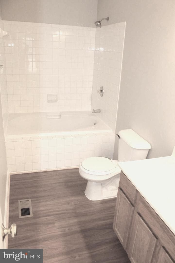 10402 Skinner Hill Drive photo 36